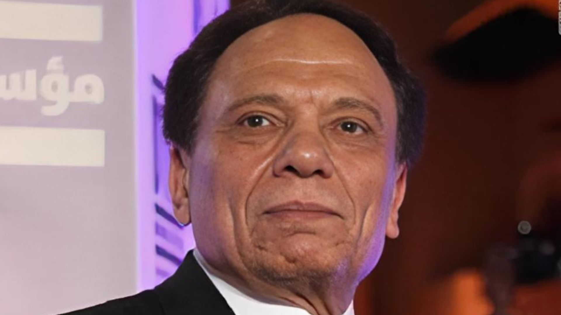 رامي إمام يطمئن جمهور والده: عادل إمام بصحة جيدة ويفضل قضاء وقته مع الأحفاد