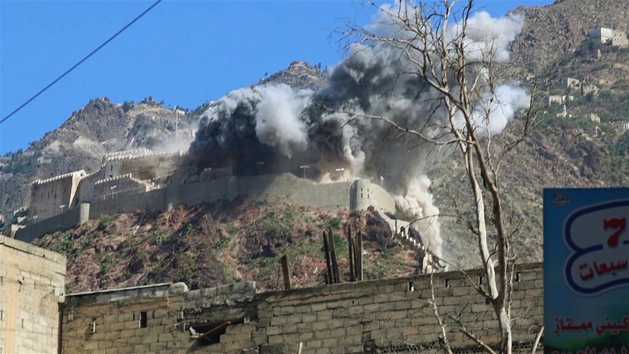 الطيران السعودي يشن غارات على القوات الجنوبية في اليمن