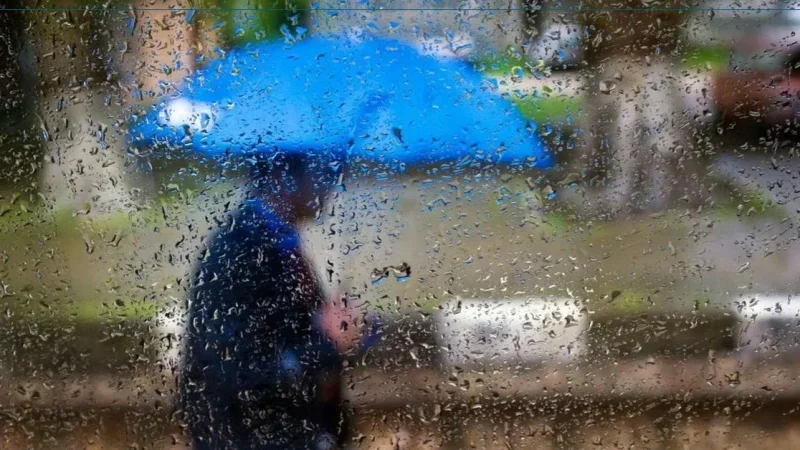 الشتاء يفرض كلمته: برد قارص وأمطار رعدية وبحر هائج في عدة مناطق