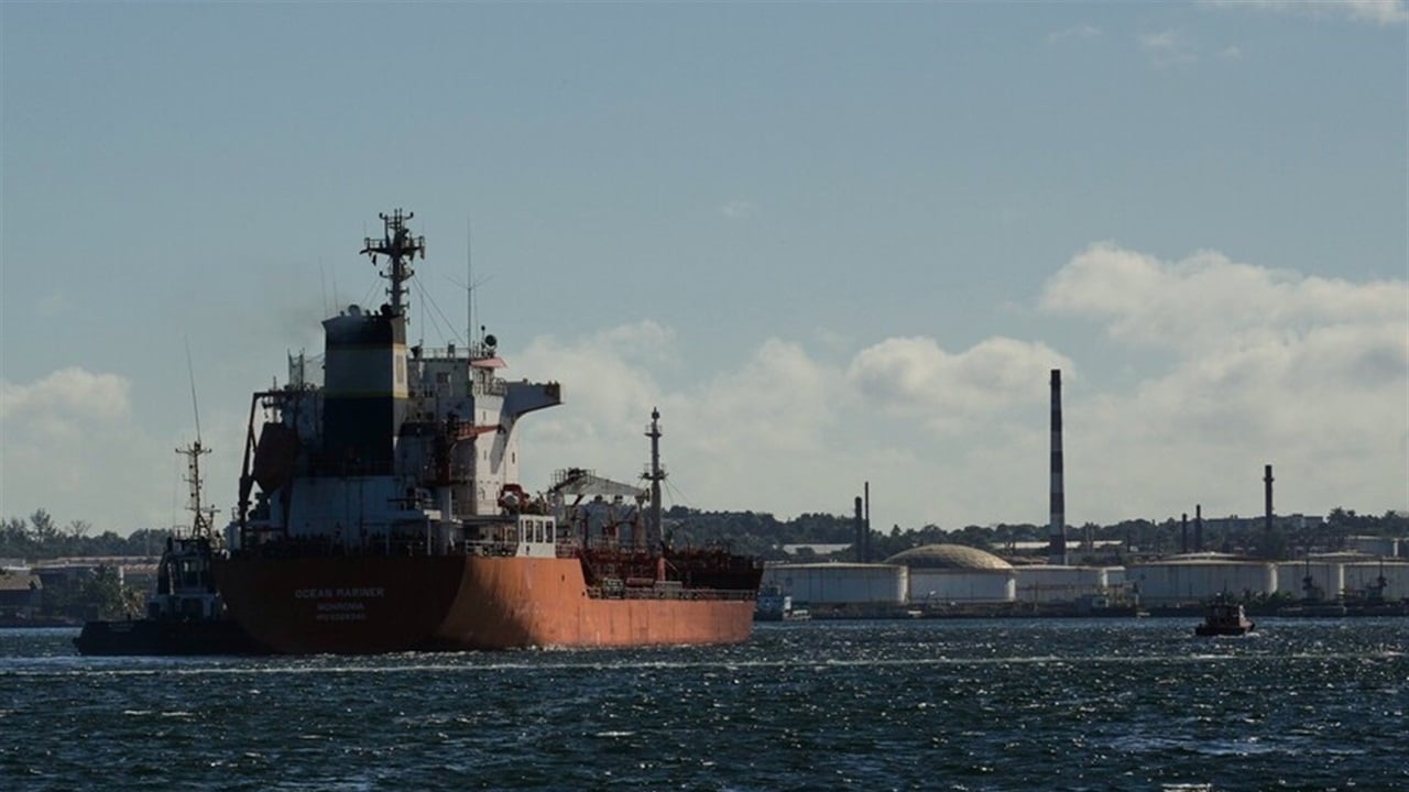 واشنطن تصعّد: الاستيلاء على ناقلات نفط فنزويلية مستمر