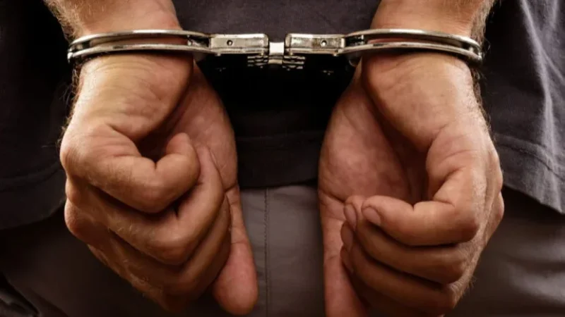 فيديو السلب يقود إلى الإطاحة بأحد الجناة: سقوط متورّط في الاعتداء على سائق تاكسي بالكبارية