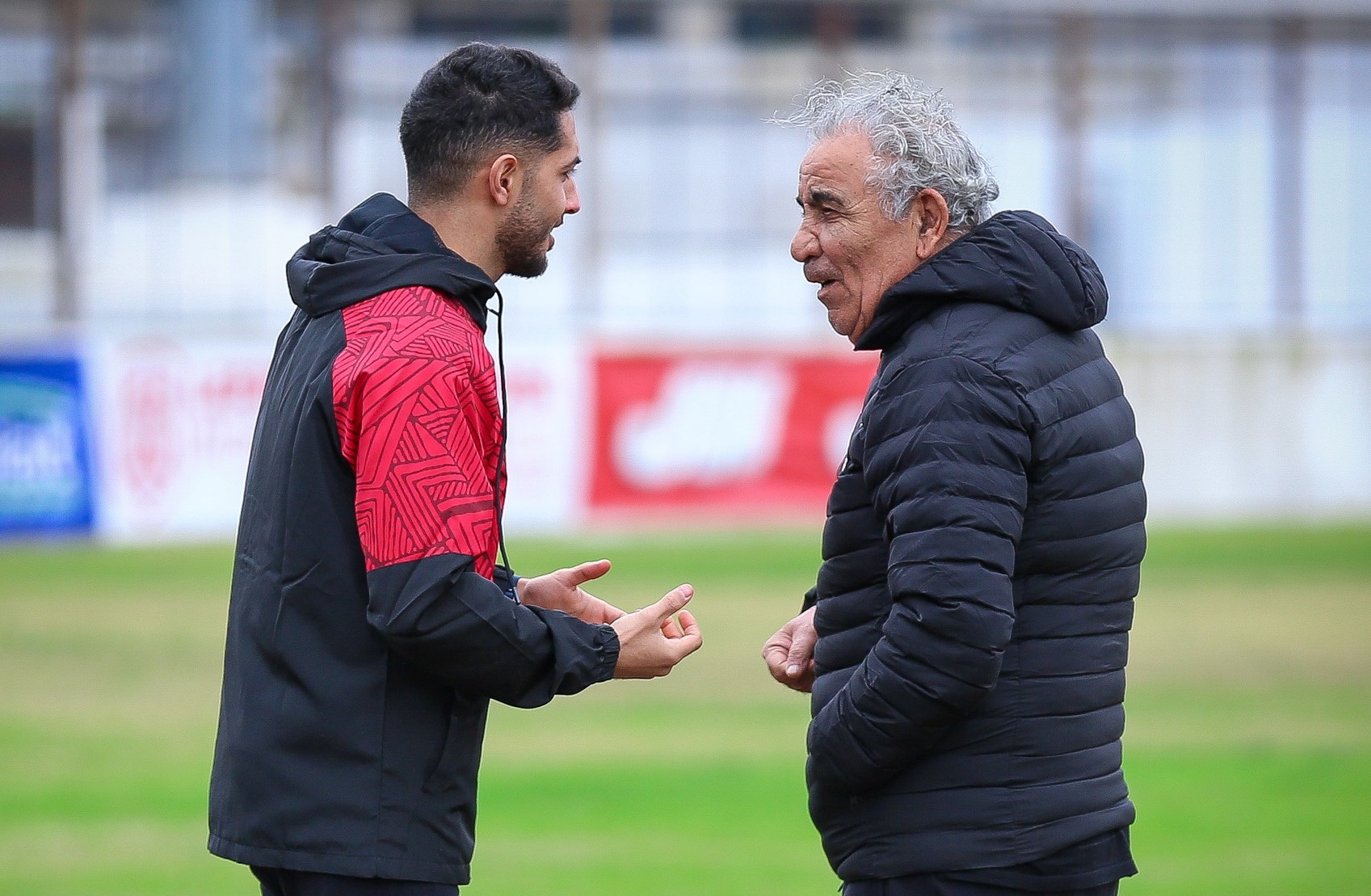 بعد كابوس الرباط الصليبي… حسام حسن رمضان يعود إلى الميدان ويُنعش آمال الإفريقي