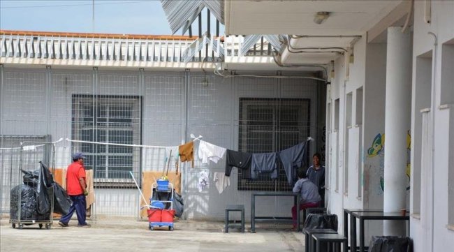 قاضي إيطالي يأمر بإيقاف 3 مهاجرين بينهم تونسيين بتهمة إشعال النيران في مركز استقبال مؤقت
