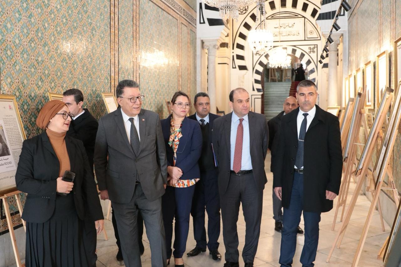معرض "تونسيات" للطوابع البريدية يُبرز دور المرأة التونسية في التاريخ