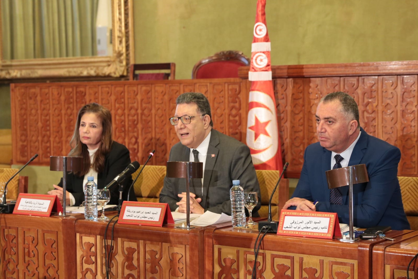 يوم دراسي برلماني يسلط الضوء على مكافحة العنف ضد المرأة وتمكينها اقتصادياً