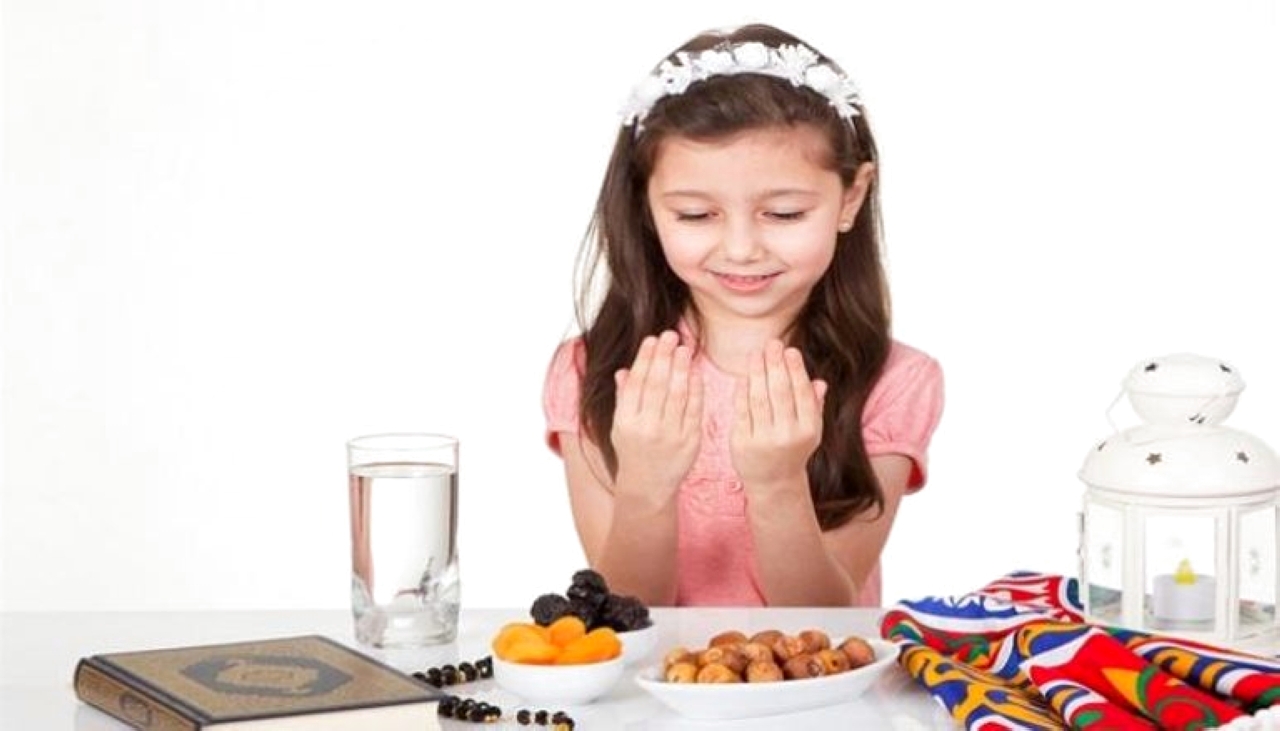 توجيهات هامة للأهل حول صيام الأطفال في رمضان