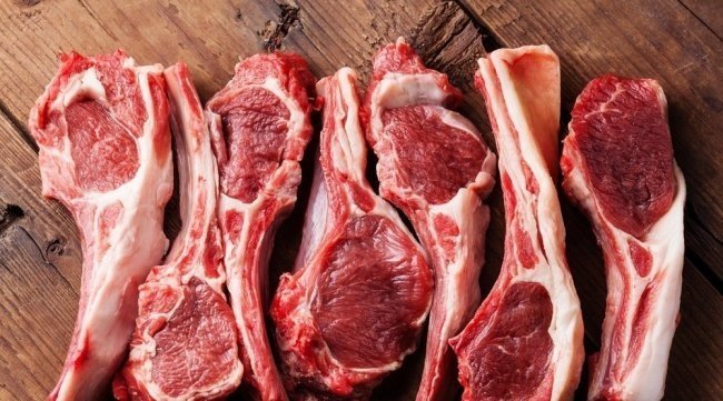 دعوة لتوازن الأسعار: رئيس منظمة الإرشاد التونسية يطالب بتدخل الحكومة في سوق اللحوم