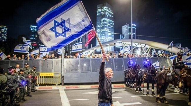 تصاعد التوتر: عائلات الأسرى تتهم نتنياهو وتهدد بالتصعيد