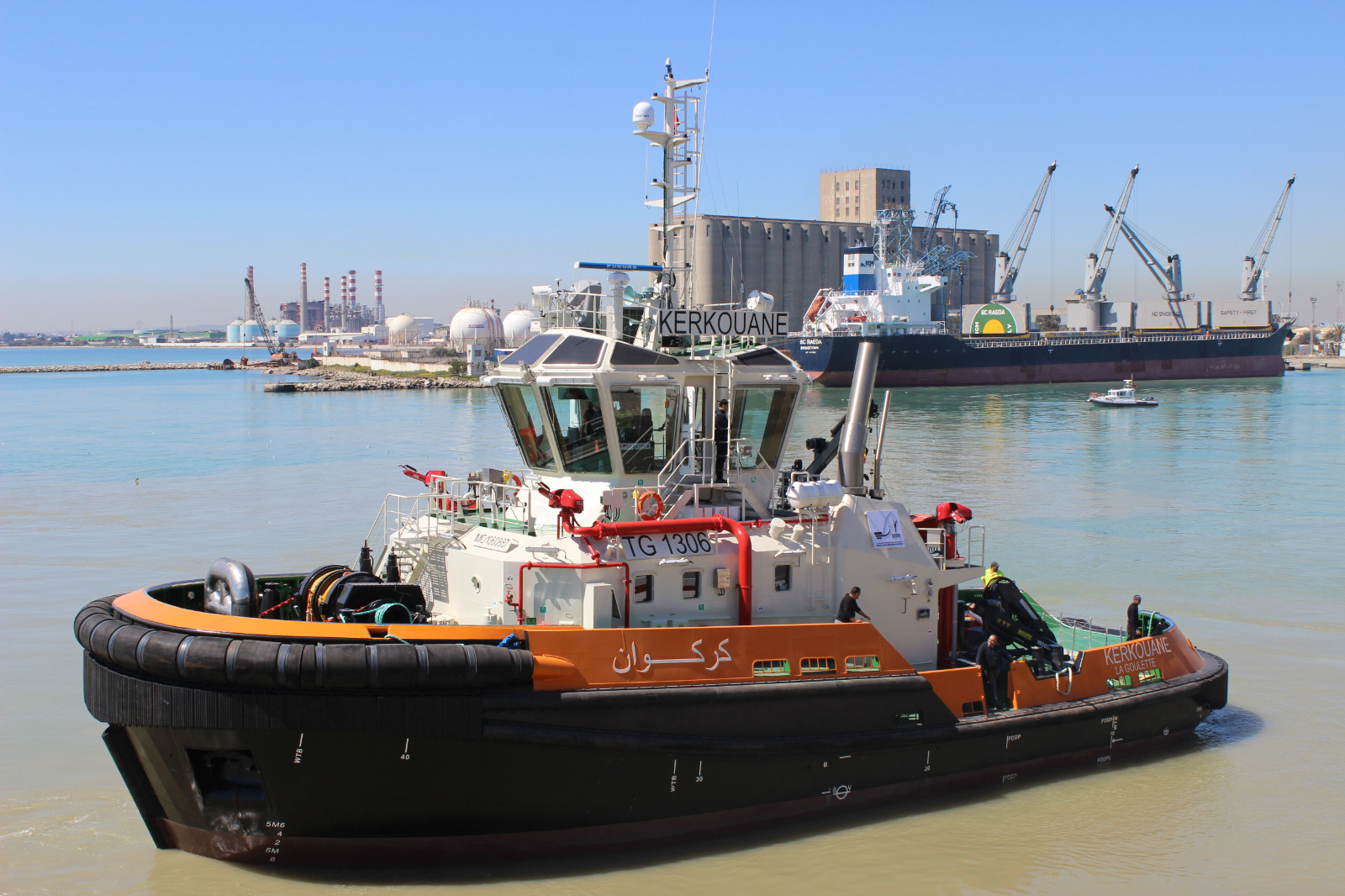 تعزيز أسطول الموانئ التونسية: ستّ جرّارات بحرية حديثة تدخل الخدمة في خطوة استراتيجية كبرى