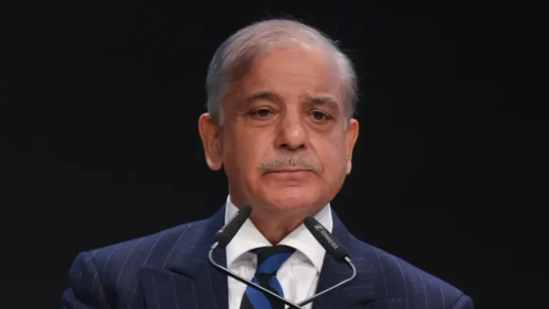 شهباز شريف يتوعّد بالرد: "لن نقف مكتوفي الأيدي أمام عدوان الهند"