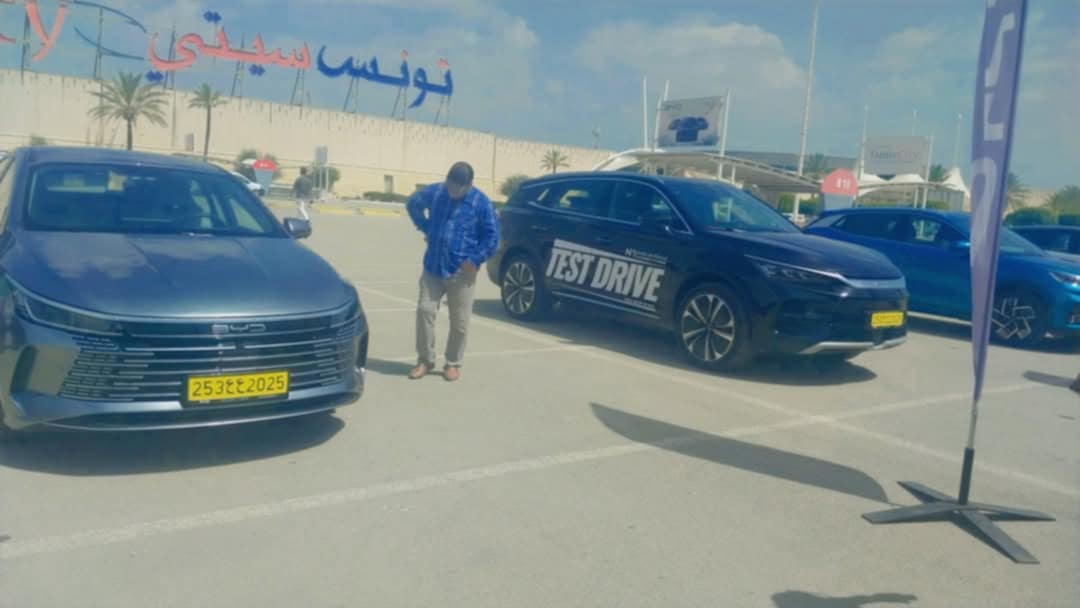 🚗⚡ BYD تُشعل الطرقات التونسية: جولة كهربائية مذهلة في تونس وصفاقس وسوسة!