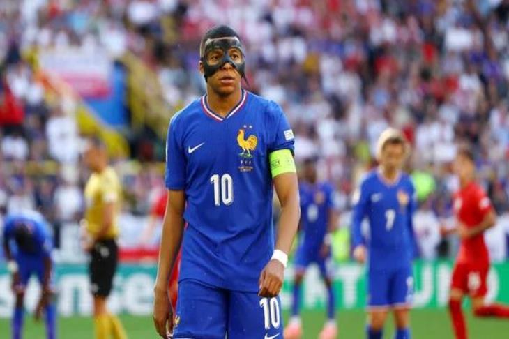 الديوك الفرنسية تتأهل بصعوبة لربع نهائي يورو 2024