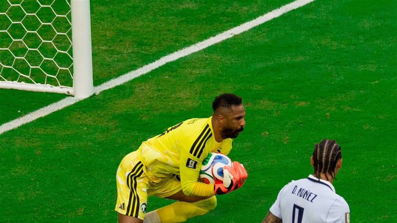 ثورة الحراس تهز المونديال.. عندما سرق حماة العرين الأضواء من المهاجمين في كأس العالم 2026