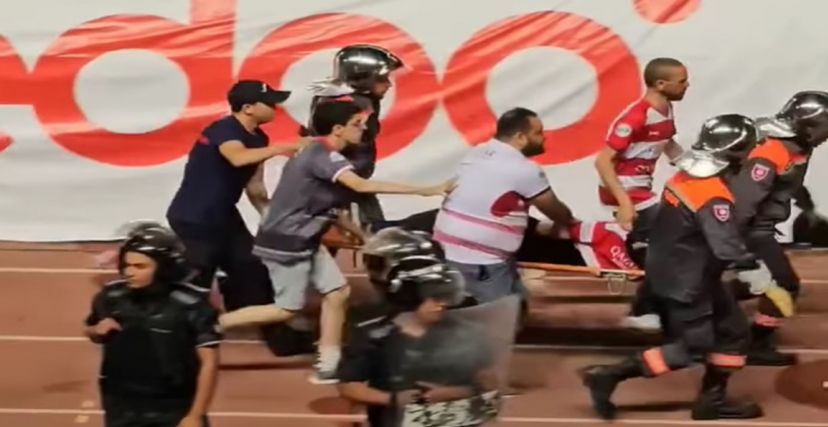 اصدار بطاقة إيداع بالسجن ضد عون أمن في قضية سقوط مشجع النادي الإفريقي في الدربي