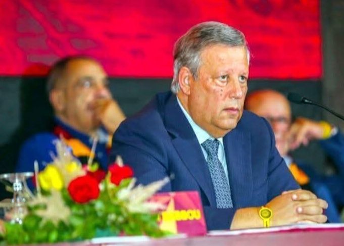 📌 حملة داخلية غير مسبوقة… هل بدأ العرش يهتزّ؟