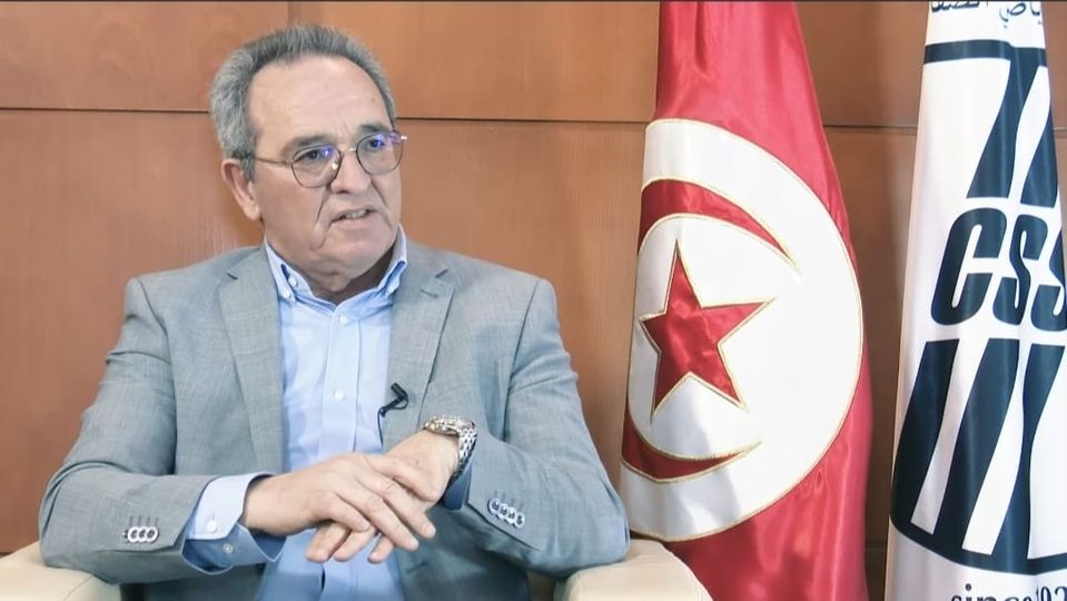 إيداع رئيس النادي الصفاقسي عبد العزيز المخلوفي السجن في قضية المركب الفلاحي بالشعّال