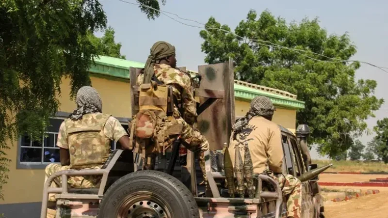 رعب في نيجيريا: اختطاف 52 تلميذاً من مدرسة كاثوليكية يفاقم أزمة الأمن