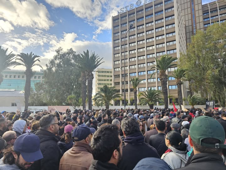 العاصمة تنتفض بالسواد: “مسيرة ضدّ الظلم” تهزّ شارع محمد الخامس وتكشف الغليان السياسي