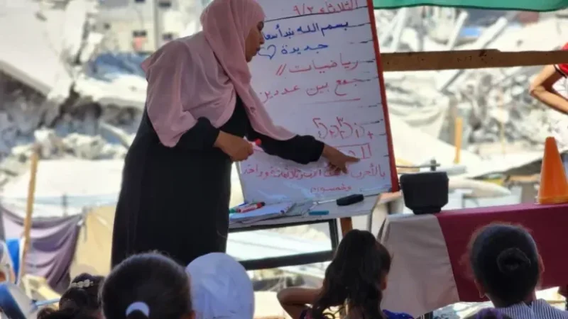 أطفال غزة… يعودون إلى المدرسة من تحت الركام: “اللّولوة القطامي” تفتح أبواب الأمل