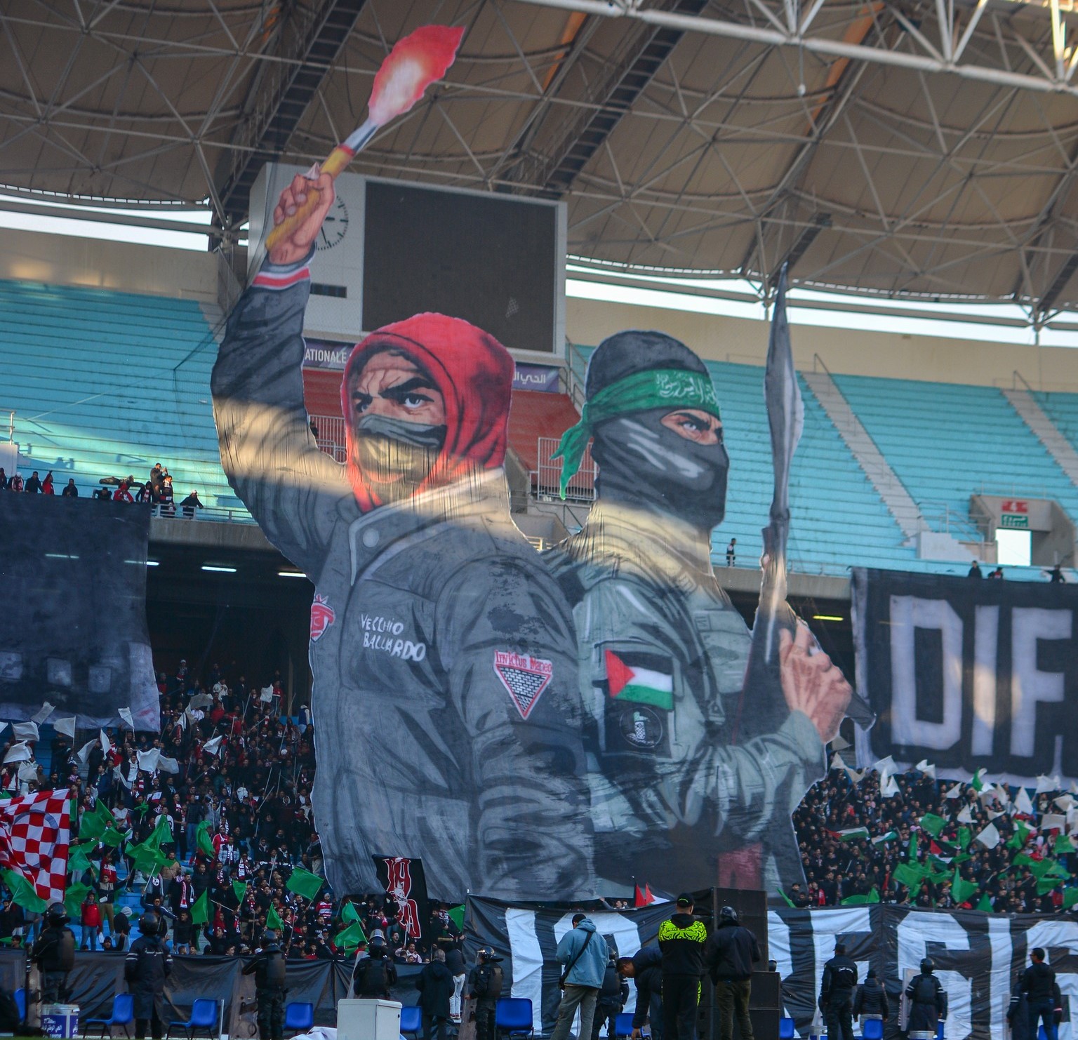 زينة وسارة… طفلتان تبحثان عن الحياة بين جراح غزة وحنان تونس