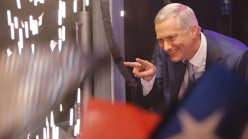 اليمين المتطرف يسيطر على تشيلي: خوسيه أنطونيو كاست يفوز بالرئاسة بنسبة 58%