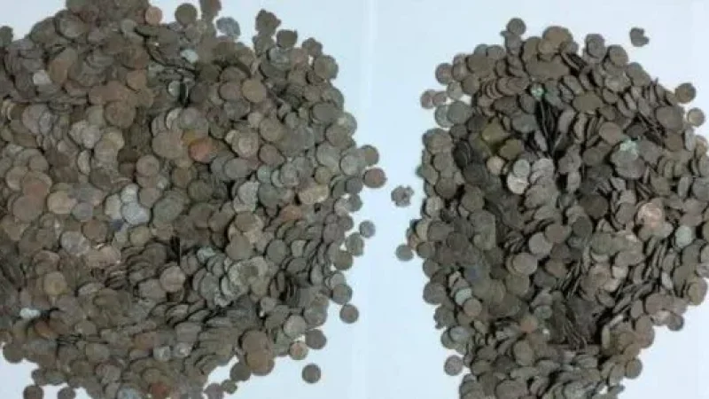 صفاقس تكشف كنزًا أثريًا نادرًا: أكثر من 5000 قطعة تعود للعصور الرومانية