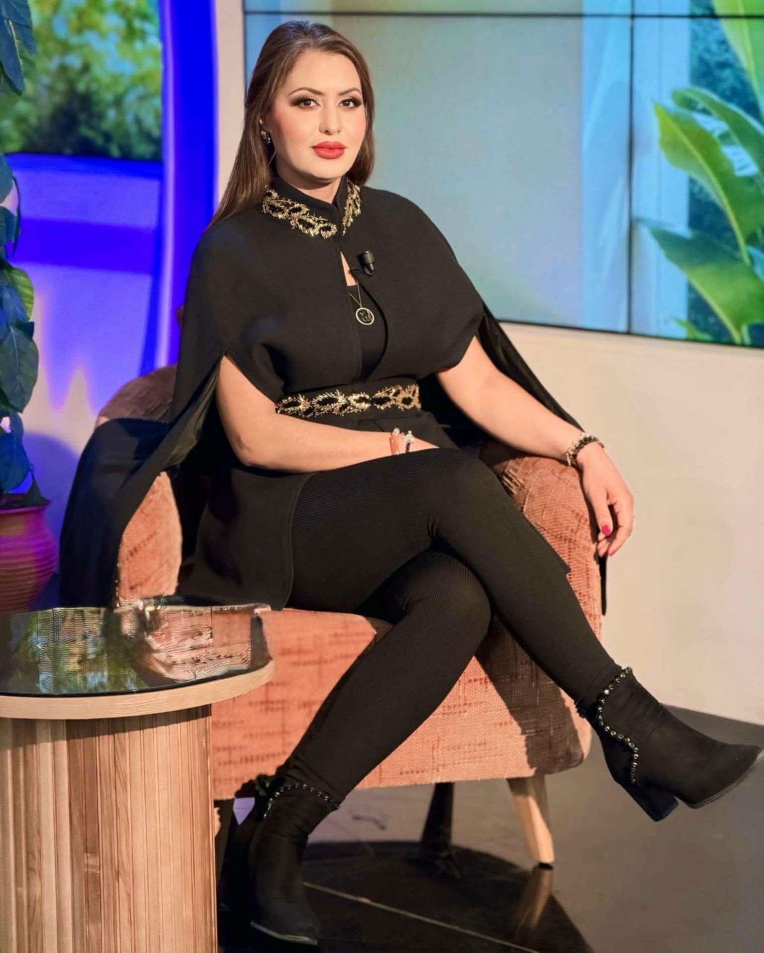 سمية الحداد… طرافة الحضور وعمق المحتوى