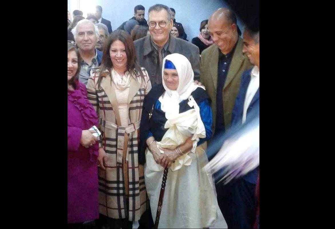 في أول رسالة دكتوراه في العلوم الثقافية: مبحث آكاديمي مرجعي حول " تجربة دور الثّقافة و المجتمع في تونس "