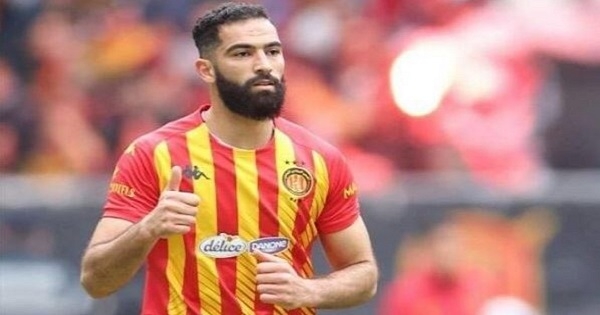 ياسين مرياح مُهدد بعقوبة قاسية جداً بعد الإعتداء على حكم الدربي