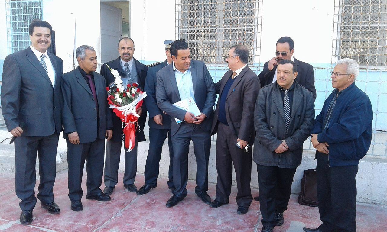 المدرسة الإعدادية نهج كاراتشي بباردو: تكريم قوات الأمن الداخلي احتفالا بعيد الشهداء