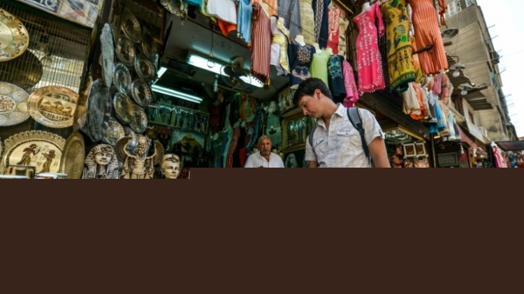 مصر تلجأ لصندوق النقد الدولي لاعطاء جرعة اوكسجين لاقتصادها المتداعي