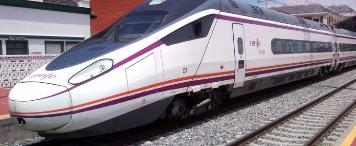 بريطانية تحقق مبلغ 48 ألف جنيه إسترليني مقابل تسمية أطفال الصين !