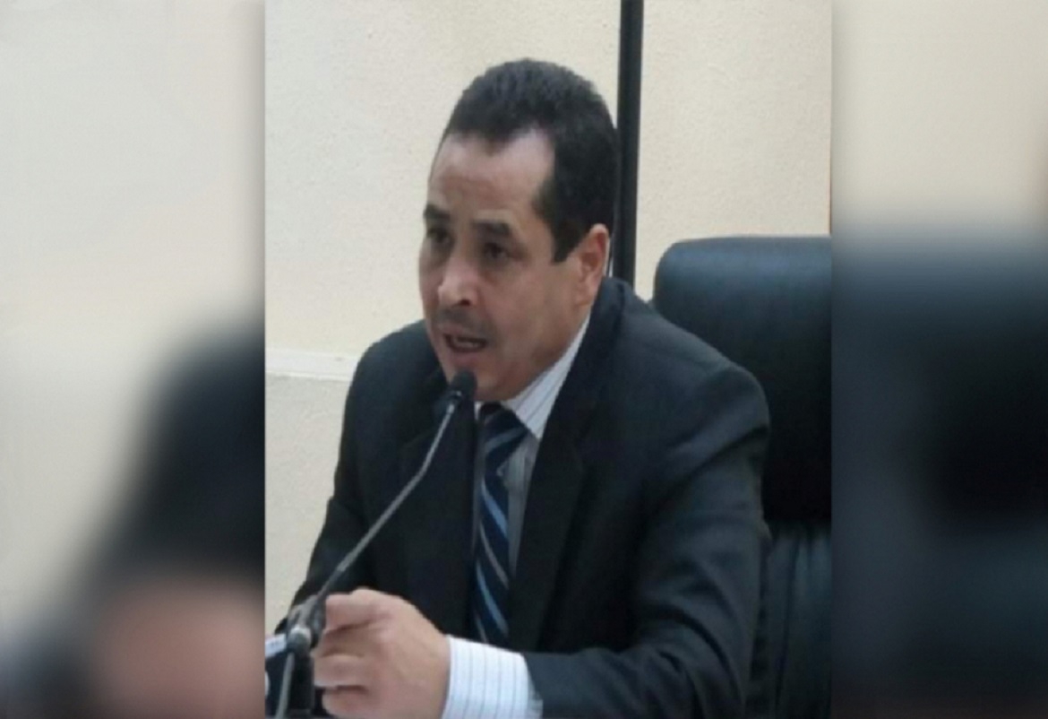 وضع القاضي بشير العكرمي تحت الإقامة الجبرية