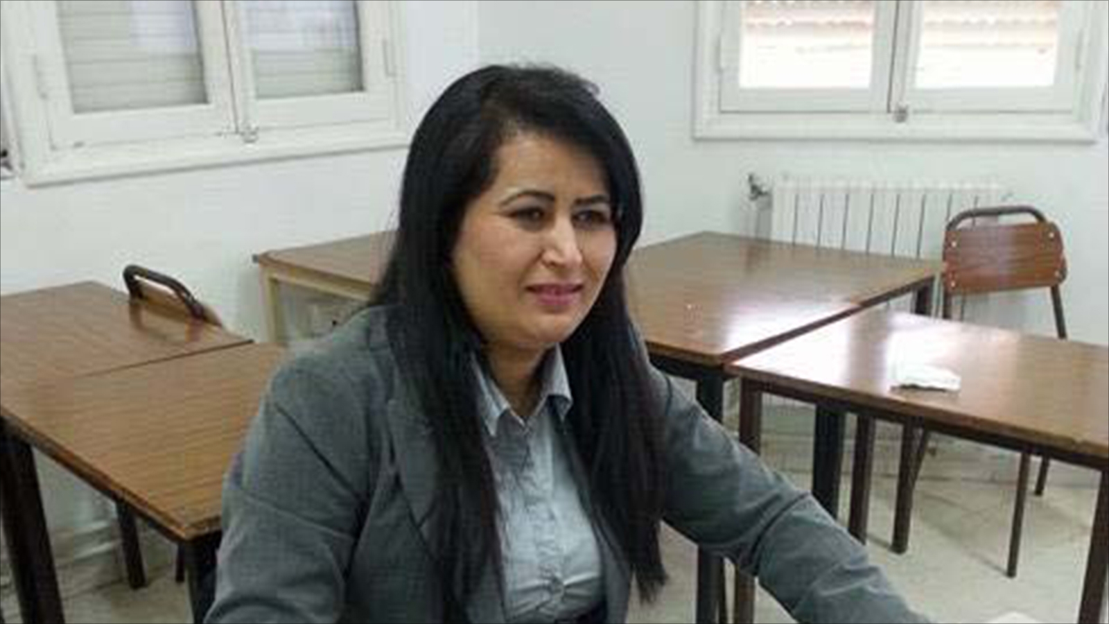 مبروكة طردت من وظيفتها الحكومية بعد فضحها قضايا فساد