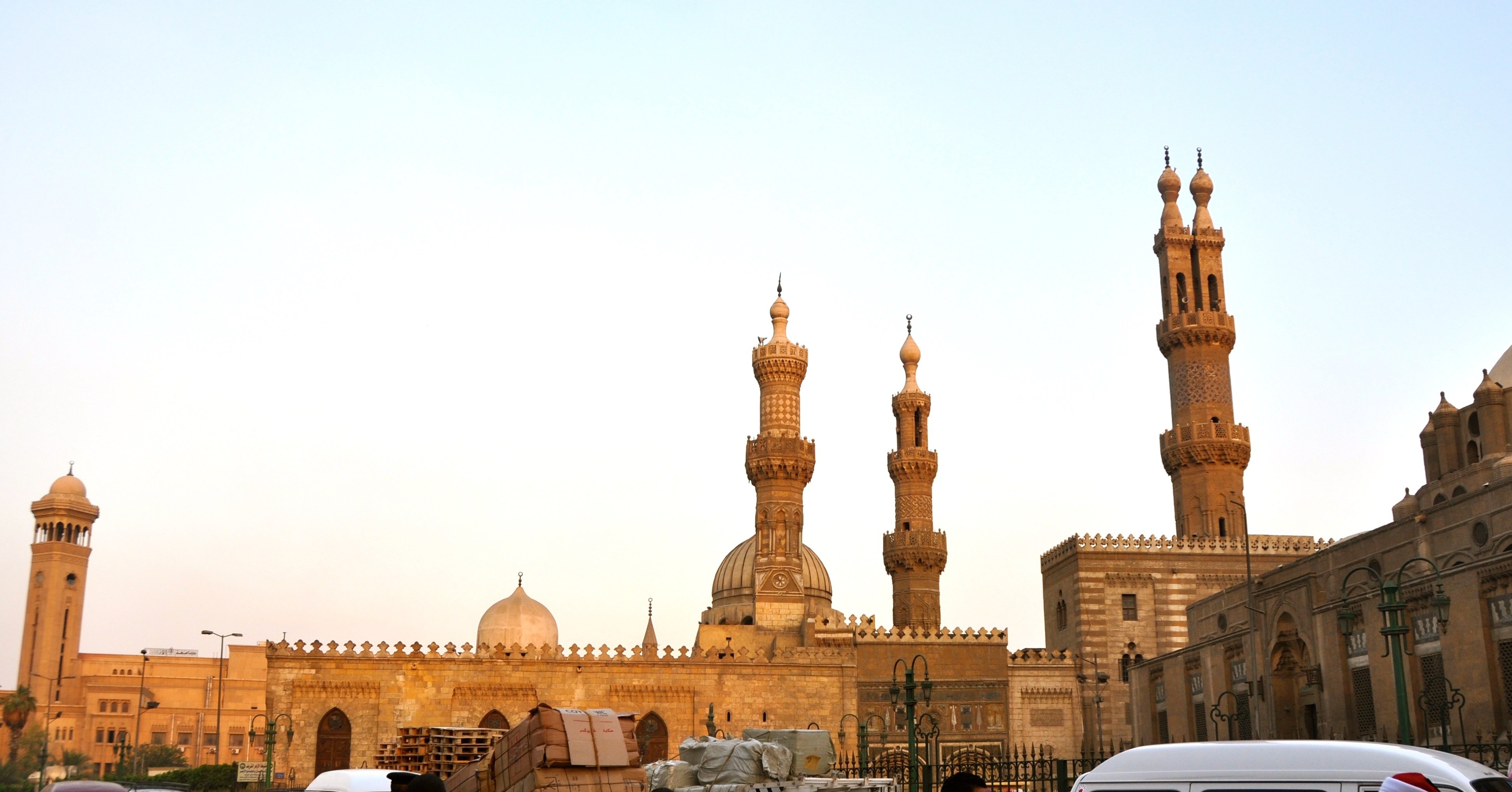 لماذا لم ولن يكفِّر الأزهرُ “داعش”؟