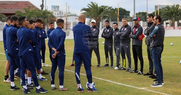 النادي الإفريقي: السايبي يشرف على أول حصة تدريبية