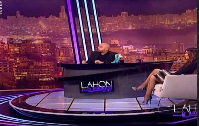 بالصور: مي حريري تغضب الجمهور بطريقة جلوسها التي أظهرت..