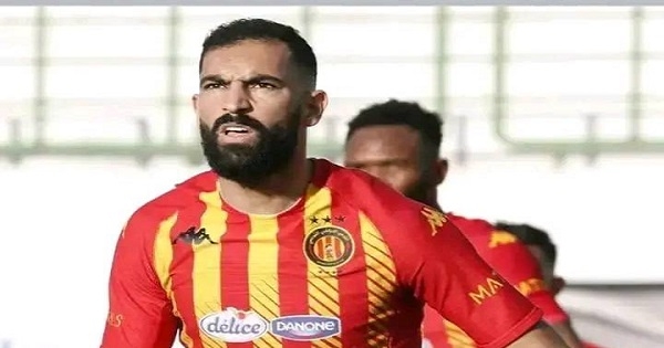 مرياح مهدّد بالإبعاد نهائيًّا من الترجّي بسبب صفعه لحكم الدربي