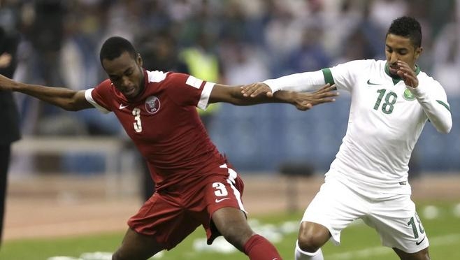 إيطاليا تعبر مقدونيا بثلاثية
