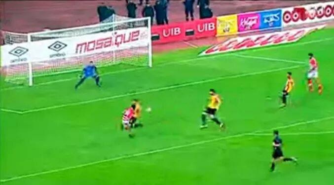 دربي العاصمة: الافريقي يهزم الترجي في الدقيقة 90 ويفتك الصدارة ...