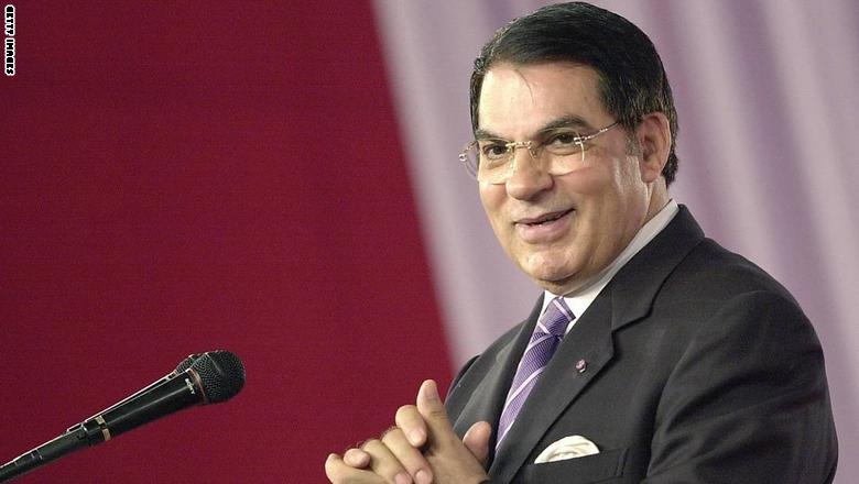 ﻿مُنير بن صالحة: بن علي لن يعود إلى تونس إلا بعفوٍ عام