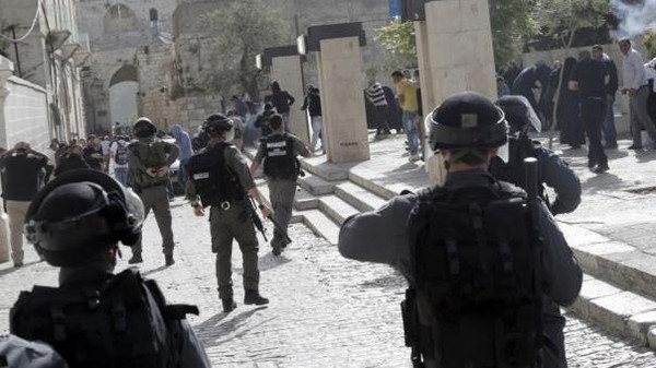 إسرائيل ترفع بعض القيود عن الفلسطينيين خلال رمضان