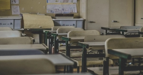 وفاة أكبر تلميذة في العالم عن 99 عاماً في كينيا