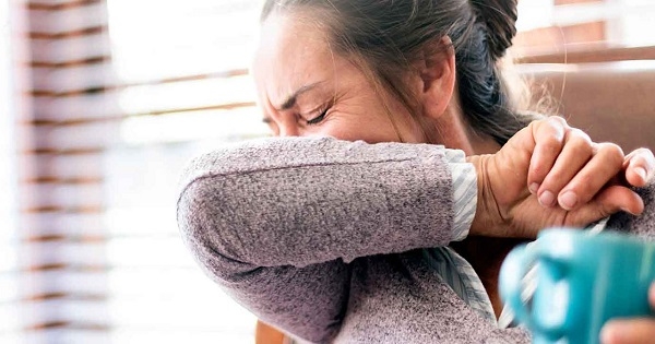8 طرق منزلية فعّالة لمعالجة السعال