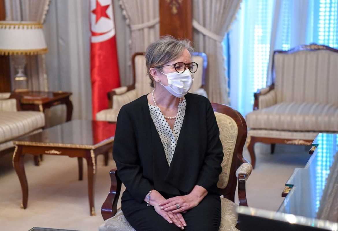 من هي نجلاء بودن المكلفة بتشكيل الحكومة ؟
