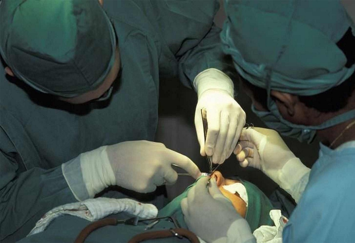 شكا من احتقان في الأنف .. فاكتشف الأطباء مفاجأة مذهلة