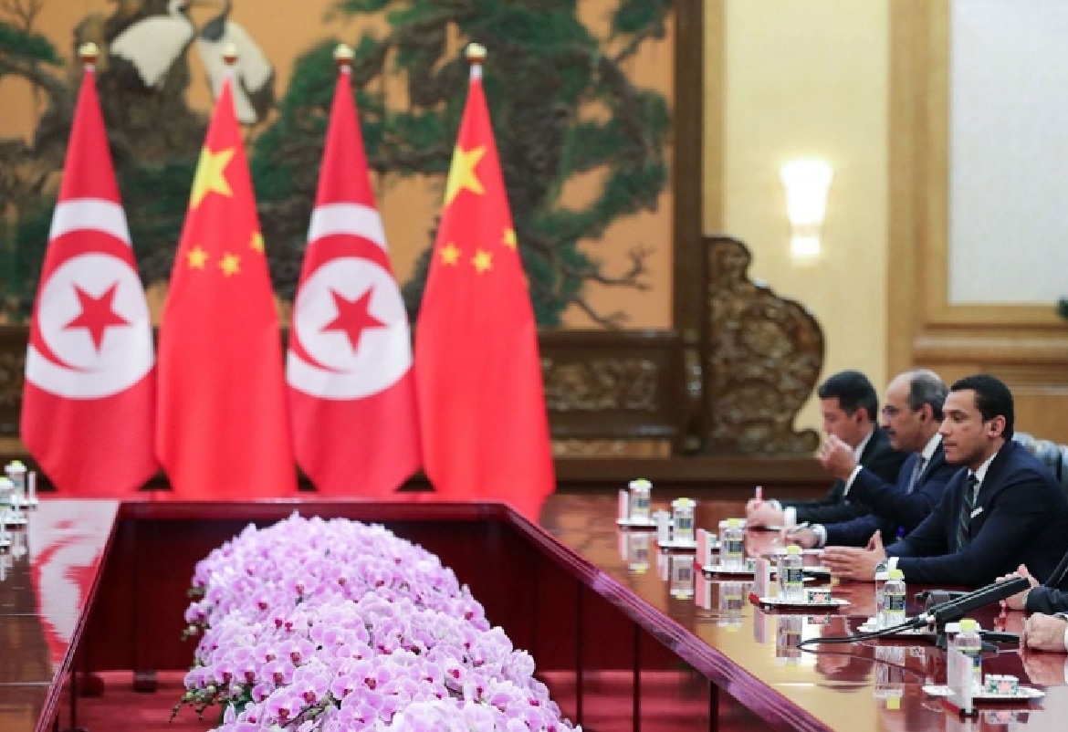 الانفتاح على الصين والخليج يخفف عن تونس الضغوط الأوروبية والأميركية