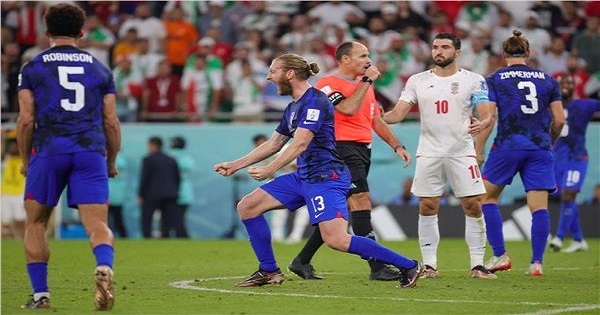 المنتخب الأمريكي يعبر للدور الثاني و يصطدم بهولندا