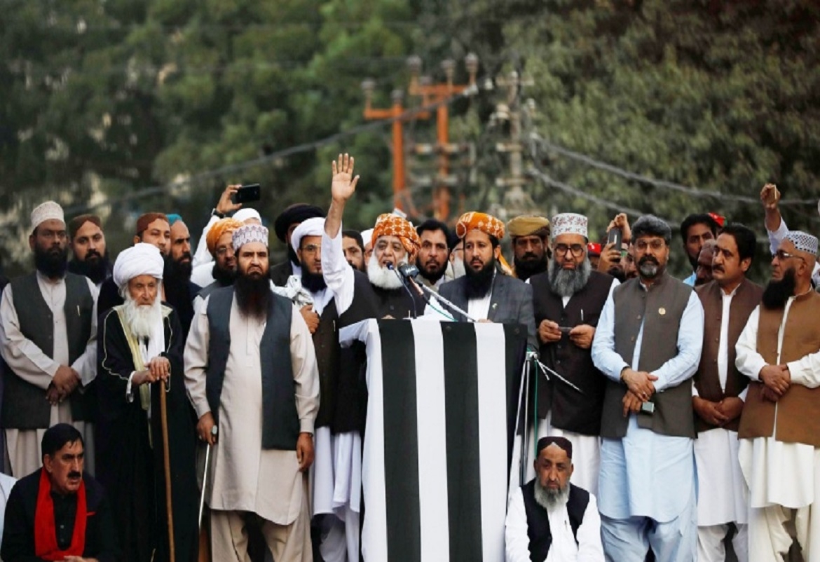 المفهوم الجهادي و"النهي عن المنكر": فهم قتالي لدى المتطرفين ينسف التعايش