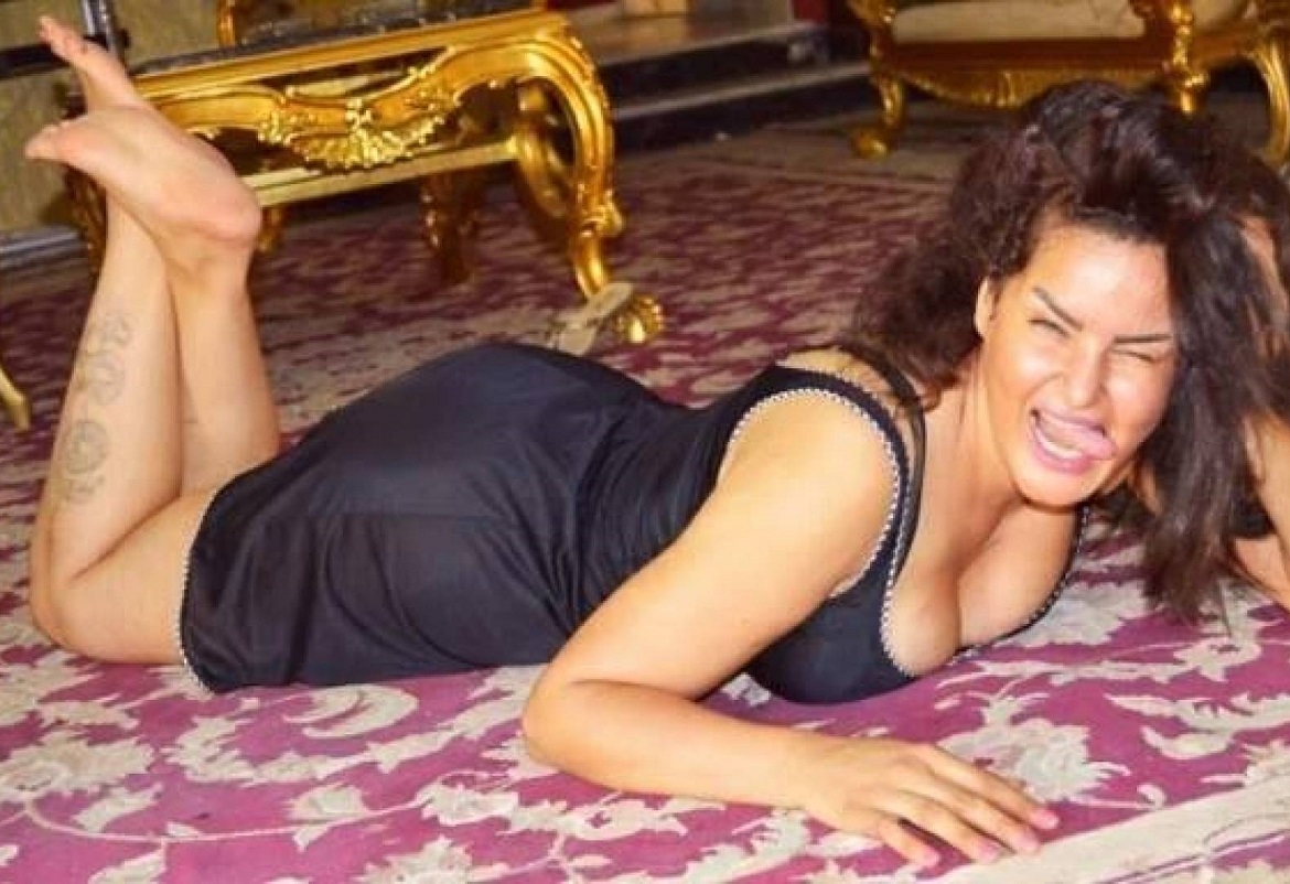فنان شهير: "احتاج فياجرا لاتفرج على سما المصري" ورد صادم من الأخيرة